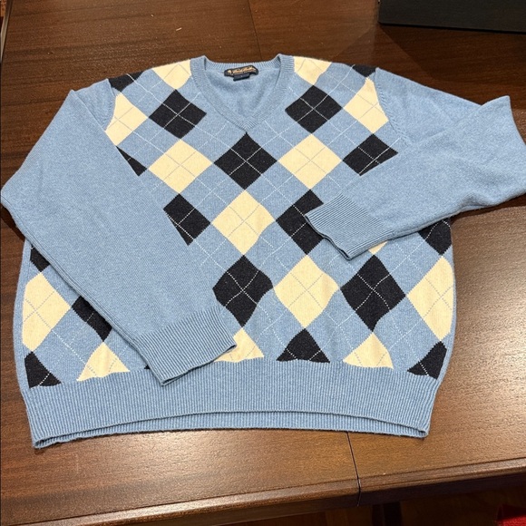 Brooks Brothers Other - Brooks Brothers Blue and Cream Argyle V-Neck Sweater